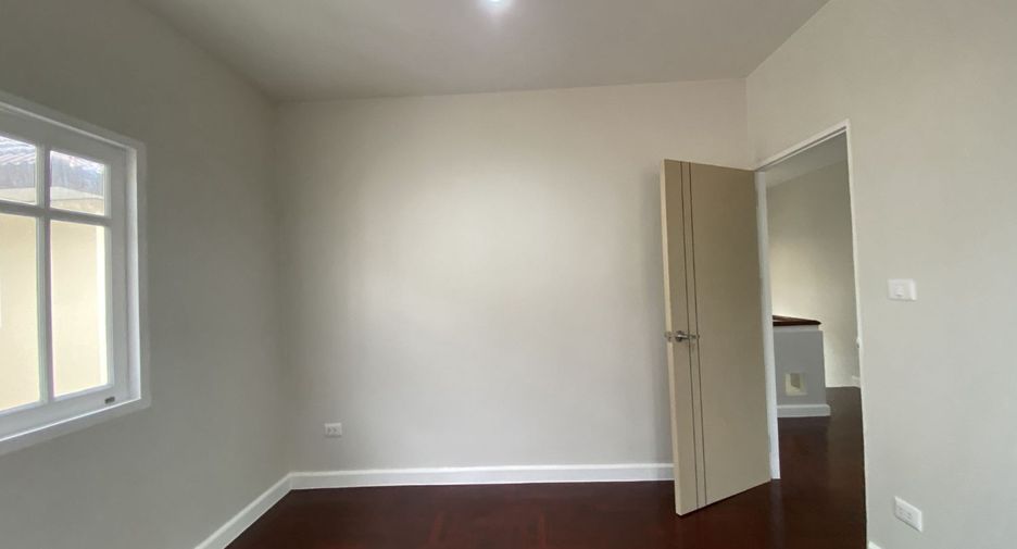 Haus zum Kauf mit 3 Zimmer in Bang Khen, Bangkok