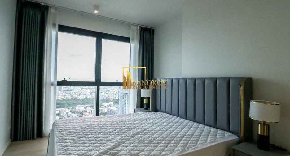 For rent 2 bedrooms condo in Sathon, Bangkok