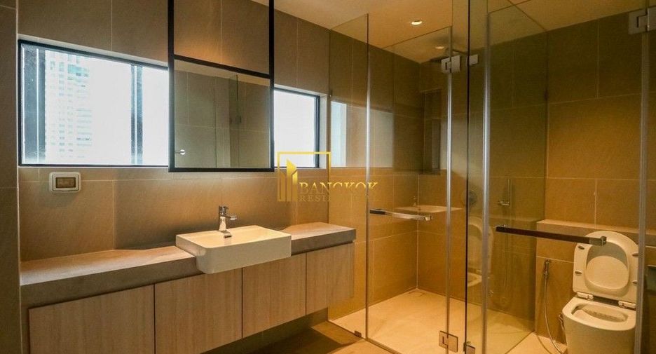 For rent 2 bedrooms condo in Sathon, Bangkok
