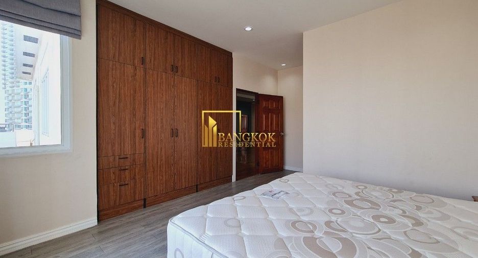Wohnung zur Miete mit 3 Zimmer in Watthana, Bangkok