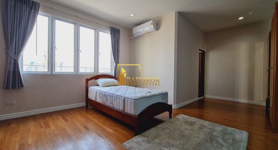 Wohnung zur Miete mit 3 Zimmer in Watthana, Bangkok