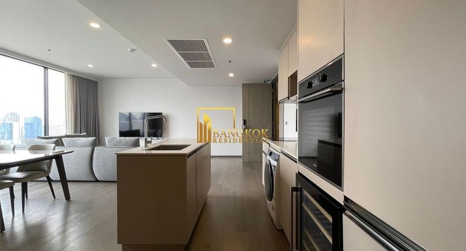 For rent 3 bedrooms condo in Khlong Toei, Bangkok