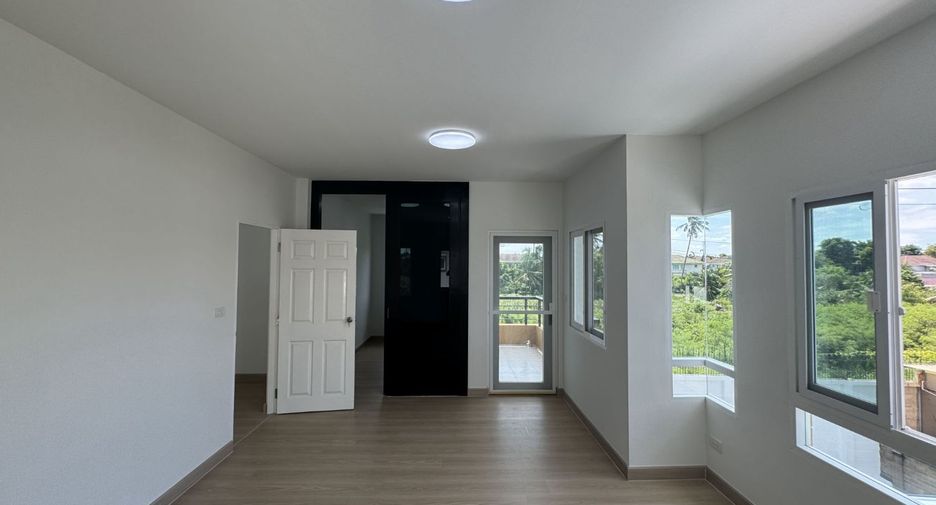 Casa en venta de estudio en Bang Khun Thian, Bangkok