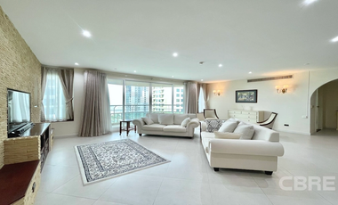 For sale 4 bedrooms condo in Khlong Toei, Bangkok