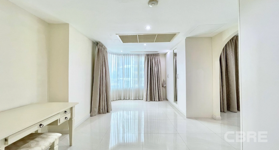 Wohnung zum Kauf mit 4 Zimmer in Khlong Toei, Bangkok