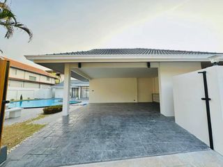 For sale 3 bedrooms villa in Bang Lamung, Chonburi