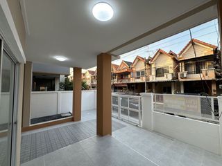 For sale 3 bedrooms house in Bang Khen, Bangkok