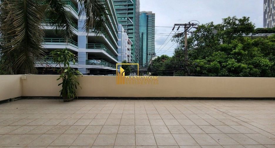 For rent 3 ベッドルーム apartment in Sathon, Bangkok