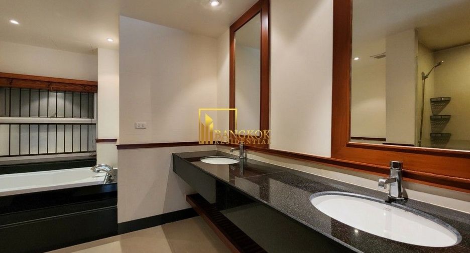 For rent 3 ベッドルーム apartment in Sathon, Bangkok