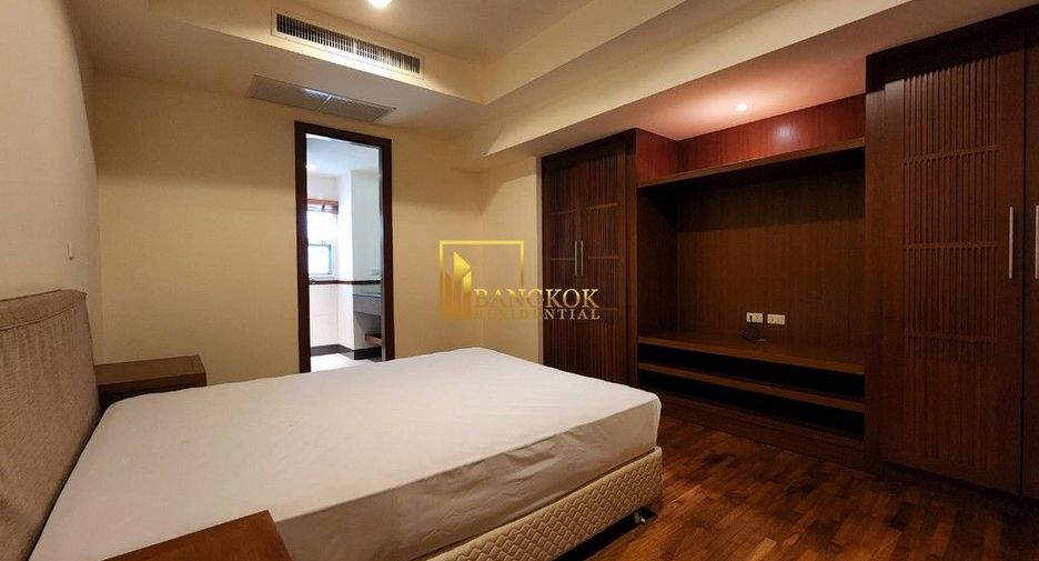 For rent 3 ベッドルーム apartment in Sathon, Bangkok