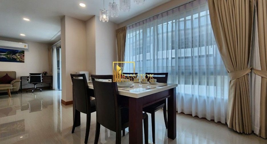 À louer 3 chambres appartement à Watthana, Bangkok