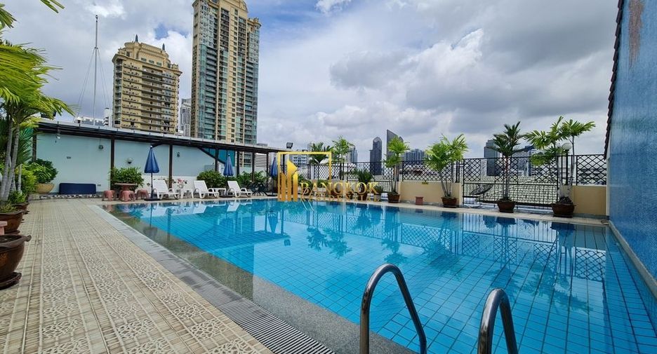 À louer 3 chambres appartement à Watthana, Bangkok