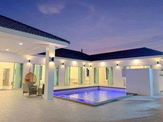 For sale 5 bedrooms villa in Bang Lamung, Chonburi