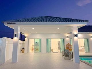 For sale 5 bedrooms villa in Bang Lamung, Chonburi