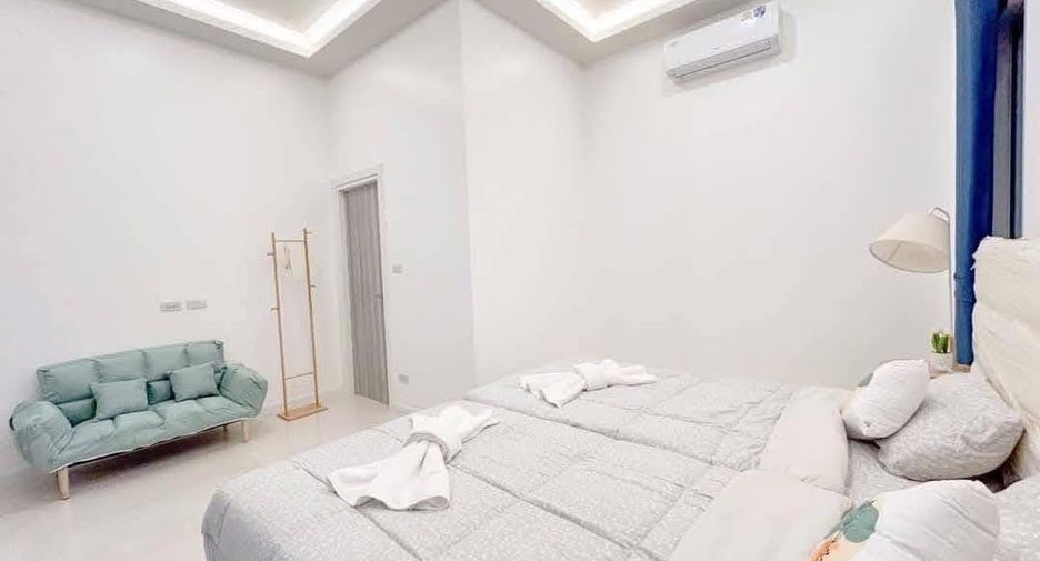 For sale 5 bedrooms villa in Bang Lamung, Chonburi