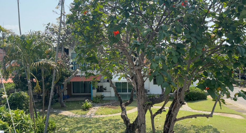 À vendre 2 chambres maison à Mueang Rayong, Rayong