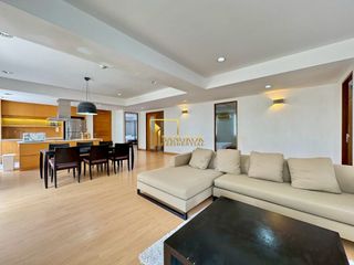 For rent 3 bedrooms apartment in Watthana, Bangkok