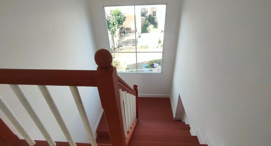 For sale 3 bedrooms house in Lat Krabang, Bangkok