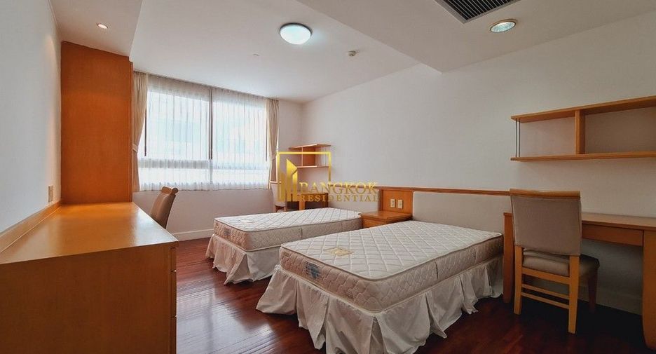 For rent 3 ベッドルーム apartment in Khlong Toei, Bangkok