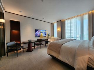 For rent 1 bed serviced apartment in Khlong Toei, Bangkok
