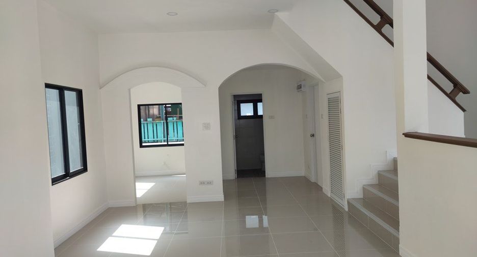 Haus zum Kauf mit 3 Zimmer in Bang Khun Thian, Bangkok