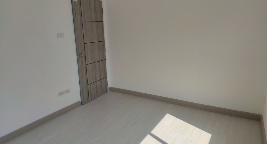 Haus zum Kauf mit 3 Zimmer in Bang Khun Thian, Bangkok