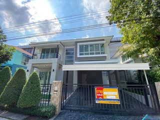 For sale 3 bedrooms house in Prawet, Bangkok