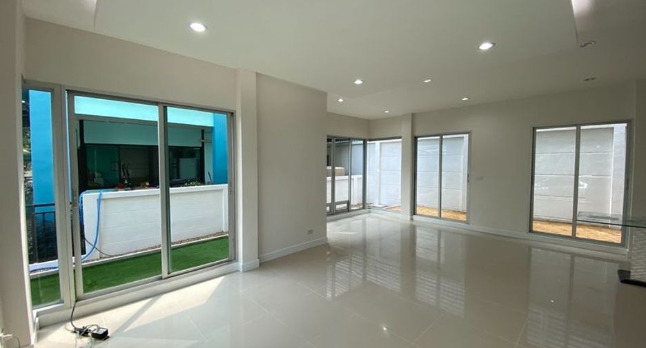 À vendre 3 chambres maison à Prawet, Bangkok