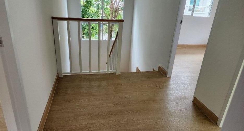 Casa en venta de 3 habitaciones en Khlong Sam Wa, Bangkok