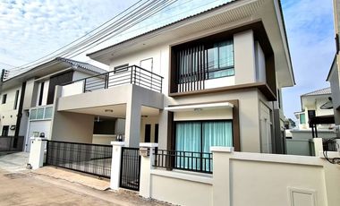 For rent 3 bed house in Si Racha, Chonburi