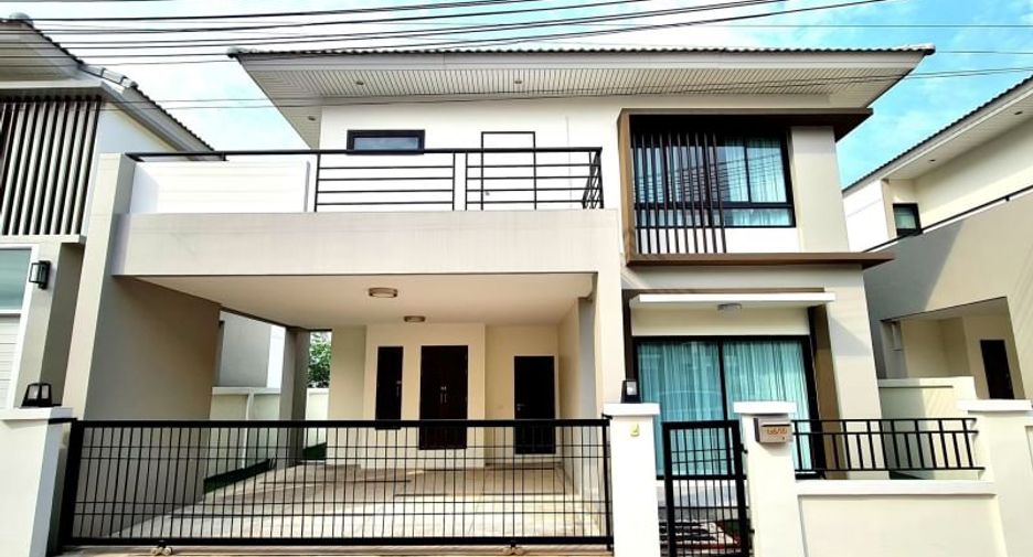For rent 3 bed house in Si Racha, Chonburi