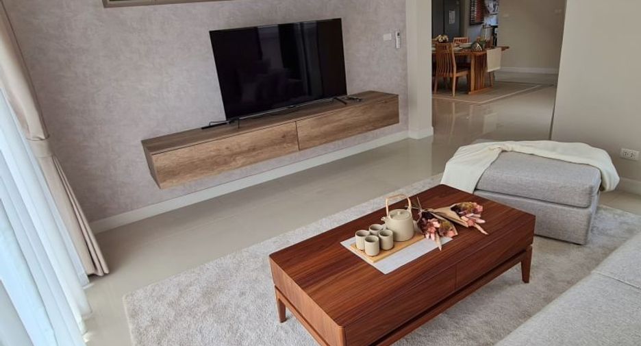 For rent 3 bed house in Si Racha, Chonburi