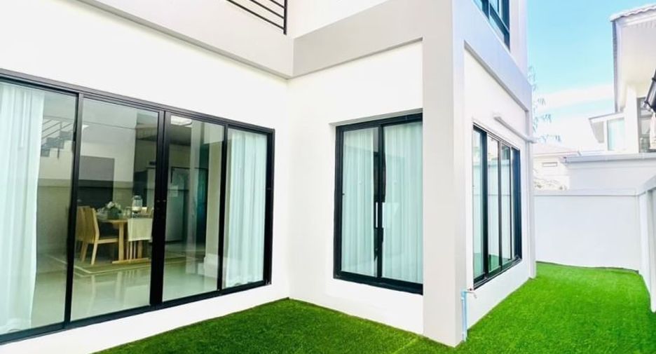 For rent 3 bed house in Si Racha, Chonburi