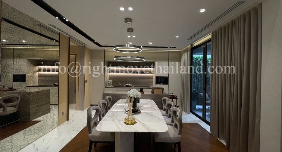 Haus zum Kauf mit 4 Zimmer in Suan Luang, Bangkok