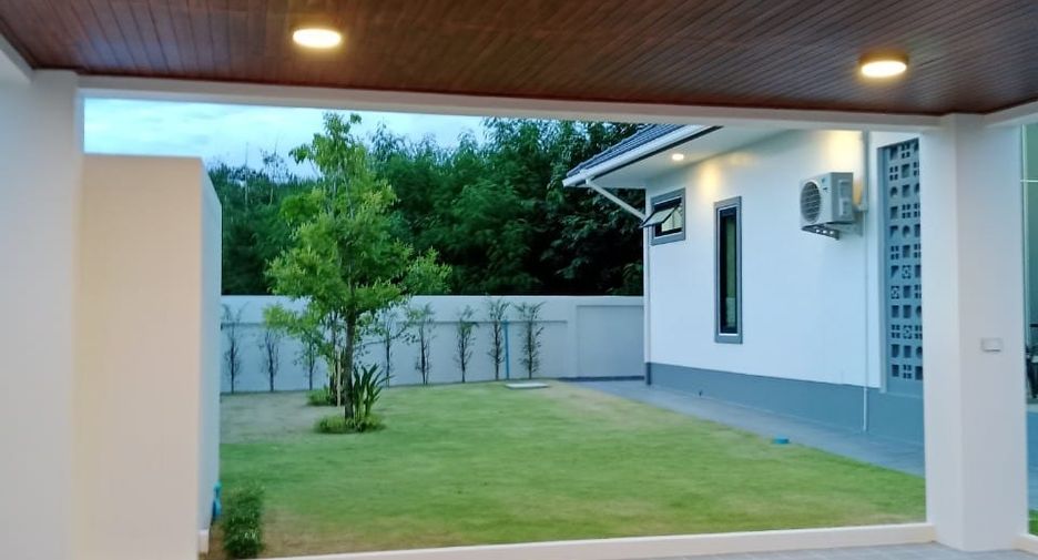 For sale 3 ベッドルーム villa in Bang Lamung, Chonburi