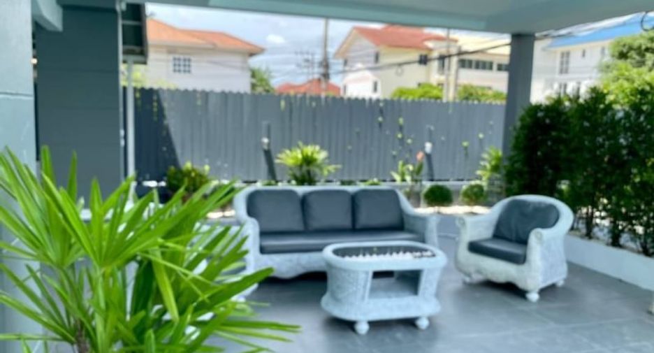 Villa zum Kauf mit 5 Zimmer in Bang Lamung, Chonburi