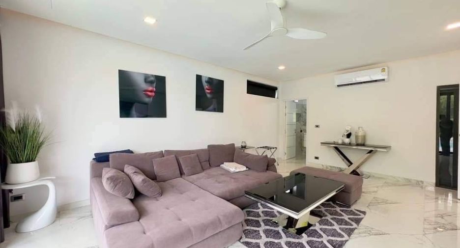 出售 4 卧室 独立屋 在 Sattahip, Chon Buri