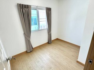 For sale 3 bed townhouse in Min Buri, Bangkok