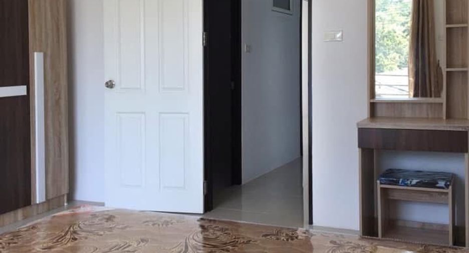 For sale 2 ベッドルーム retail Space in Si Racha, Chonburi
