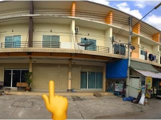 Gewerbefläche zum Kauf mit 2 Zimmer in Si Racha, Chonburi