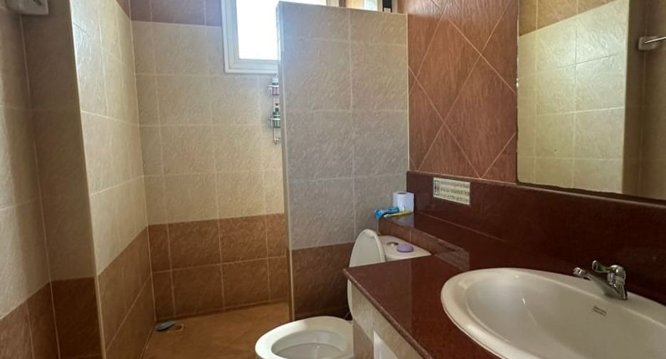 For rent 3 bedrooms house in Mueang Chon Buri, Chonburi