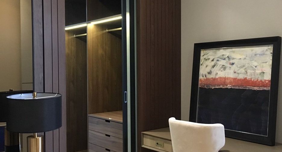 For rent 2 bedrooms condo in Khlong Toei, Bangkok