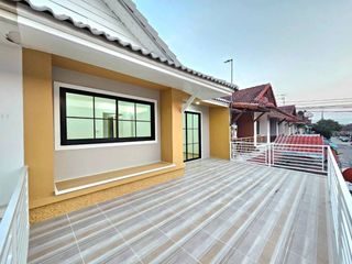 For sale 3 Beds townhouse in Bang Bua Thong, Nonthaburi