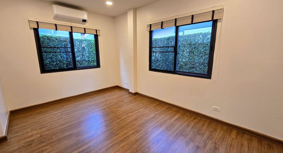 For rent 4 bedrooms house in Bang Phli, Samut Prakan