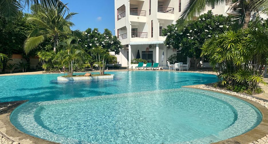 For sale 2 bedrooms condo in Mueang Rayong, Rayong
