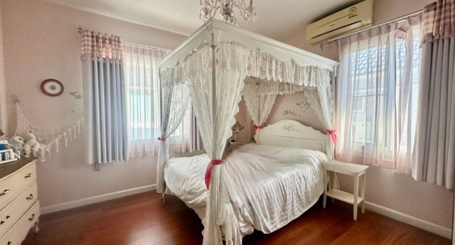 Haus zur Miete und zum Kauf mit 5 Zimmer in Mueang Chon Buri, Chonburi