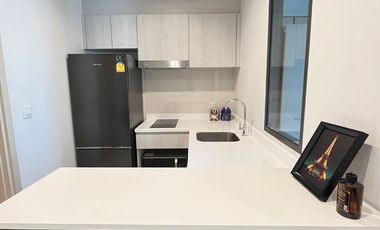 For rent and for sale 1 bed condo in Pathum Wan, Bangkok