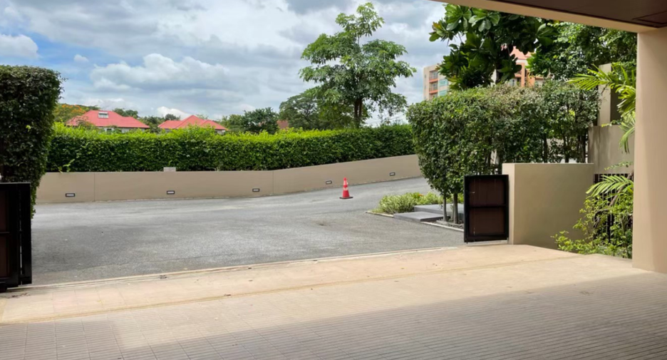 Casa en alquiler de estudio en Pak Kret, Nonthaburi