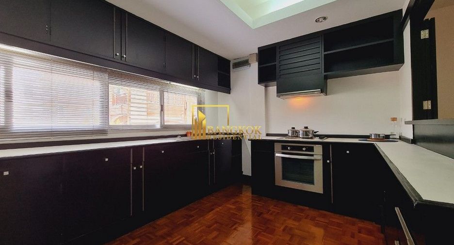 À louer 3 chambres appartement à Watthana, Bangkok