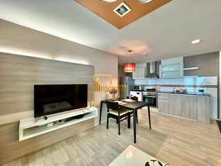 For rent 1 bed serviced apartment in Watthana, Bangkok